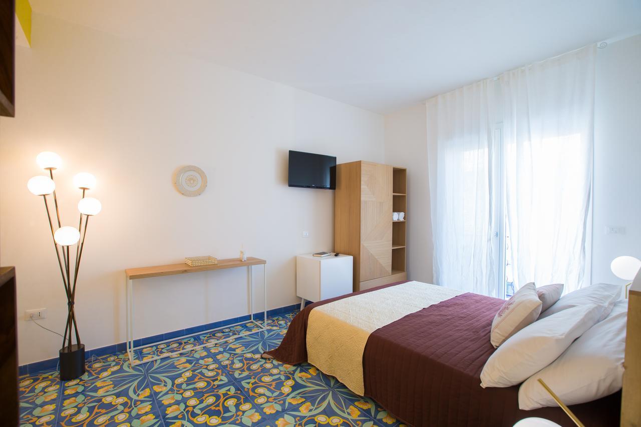 Le Bateau Bleu - Adults Only 12 Plus Porto Cesareo Exterior foto